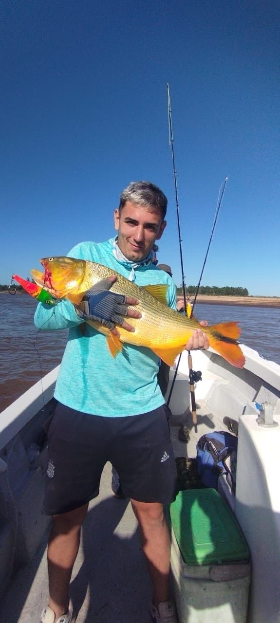 PESCARIA NO RIO URUGUAI, CONCRDIA, ARGENTINA, LA ZONA, BOCA DA BARRAGEM, SALTO GRANDE, SALTO CHICO